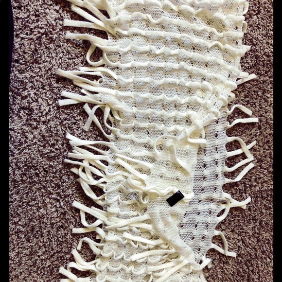 Infinity Scarf - Picture 6 of 7